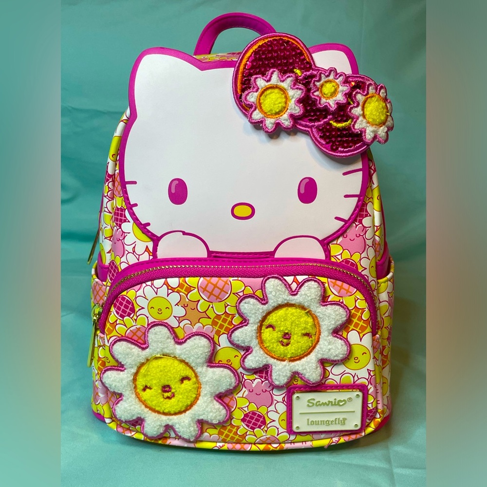 Sanrio x Loungefly Hello Kitty Daisy Floral with Sequin Bow Backpack
